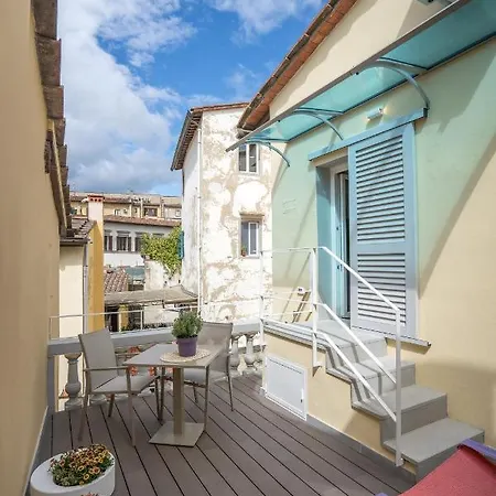 Olive Loft Apartment *