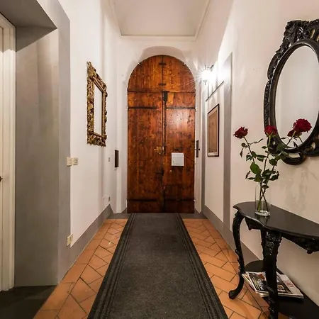 Chic Mamma Luxury Loft Apartment Florence