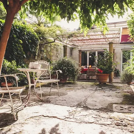 Secret Garden Apartment Florence