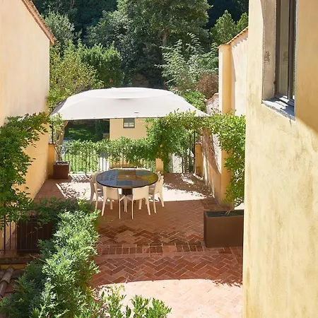 Numa Palazzo San Niccolo Aparthotel