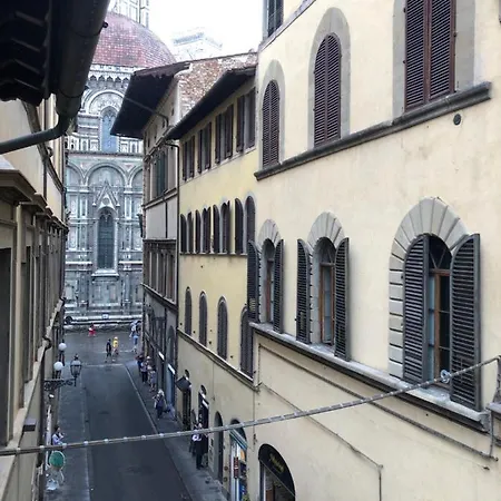 Via Dei Servi 6 Appartamento Firenze