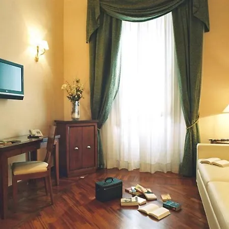 Pierre Hotel Florencia