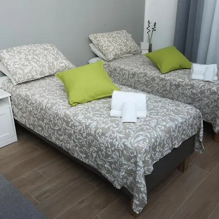 Residenza Leone Bed & Breakfast *