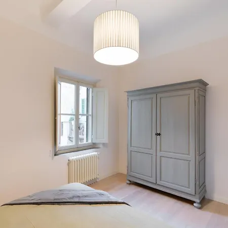 Pure Luxury In Oltrarno Apartment *