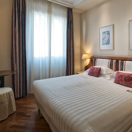 Hotel Laurus Al Duomo