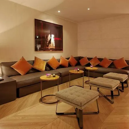 Hotel Starhotels Michelangelo 4*