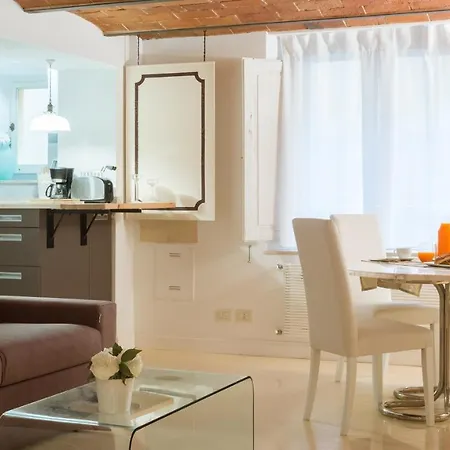 Apartment Al Campanile Florence