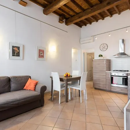 Roommo Beccaria Appartement Florence
