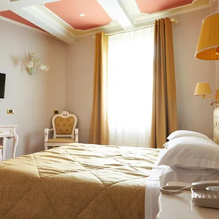 Hotel Royal