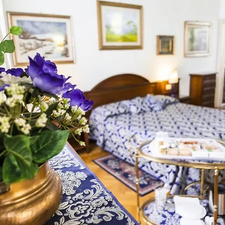 Antica Torre Bed & Breakfast Florence