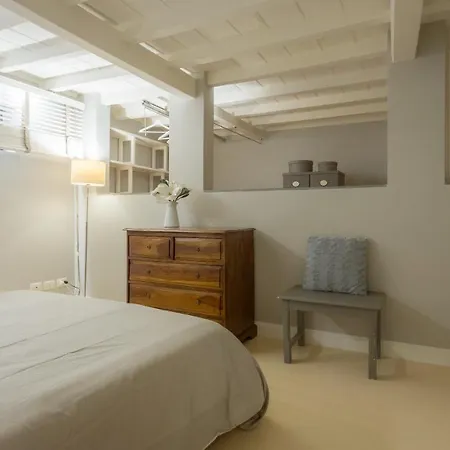 Apartment Al Campanile Florence