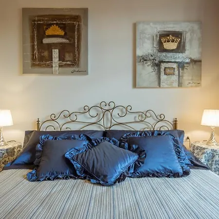 Apartment Al Campanile Florence
