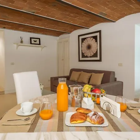 Apartment Al Campanile *