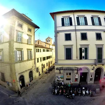 Nr8 - Santa Croce Apartment *