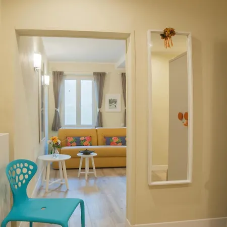 Neruda Apartment Florence