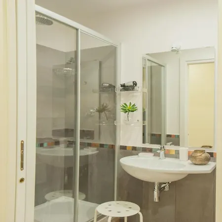 Apartment Neruda Florence