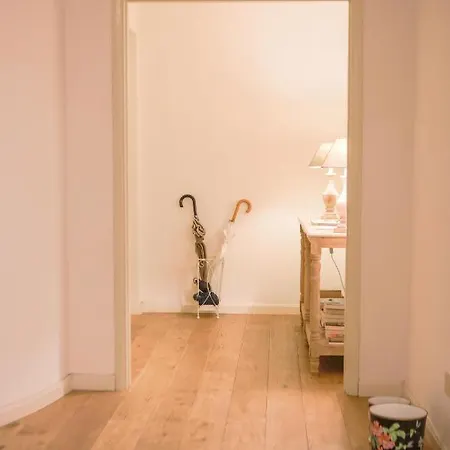 Ponte Vecchio 3 Bedroom Apartment Florence