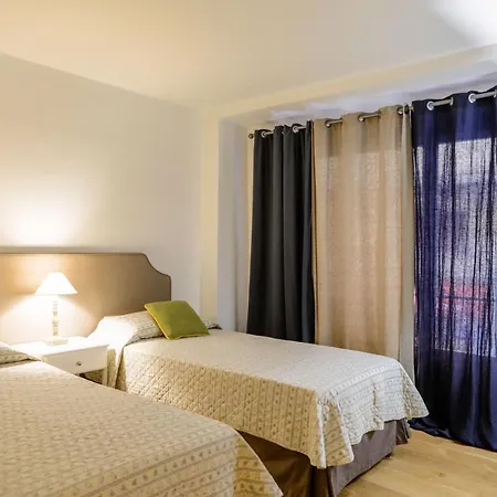 Apartment Ponte Vecchio 3 Bedroom *