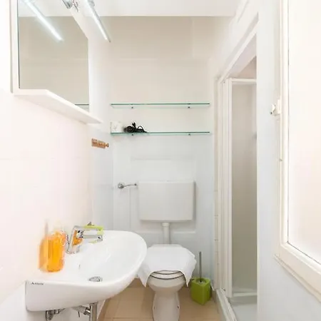 Apartment Pilastri Flat Florence