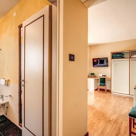 Hotel Demidoff Country