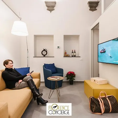Ground Floor With Patio-ghibellina 65 Appartamento *