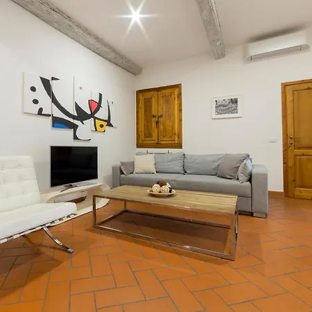Santa Maria Novella 6 Sleeps Near The Station Apartment