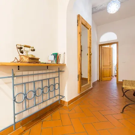 Apartment Santa Maria Novella 6 Sleeps Near The Station Florence