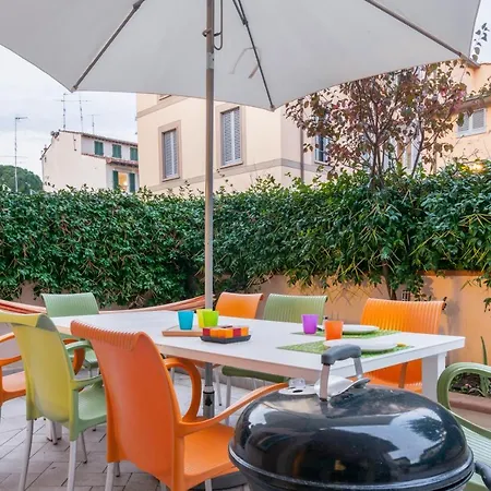 Apartment Colorful Boccaccio