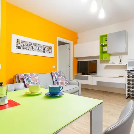 Apartment Colorful Boccaccio