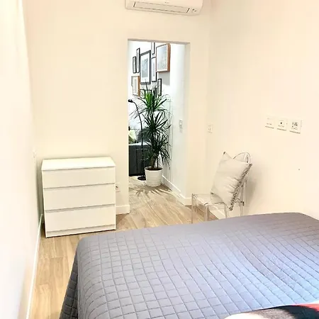Apartment Nr8 - Santa Croce Florence