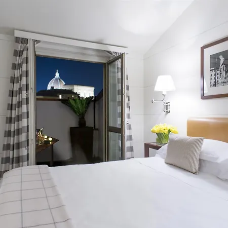 Gallery Art - Lungarno Collection Hotel 4*
