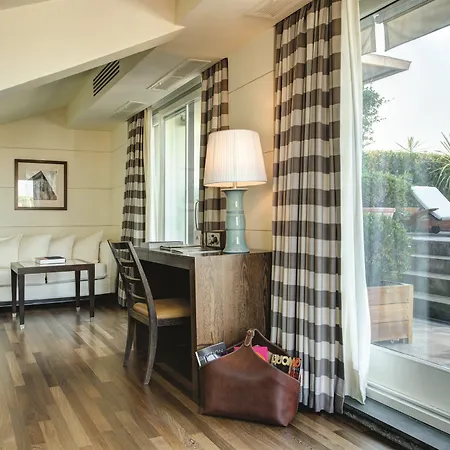 Gallery Art - Lungarno Collection Hotel 4*