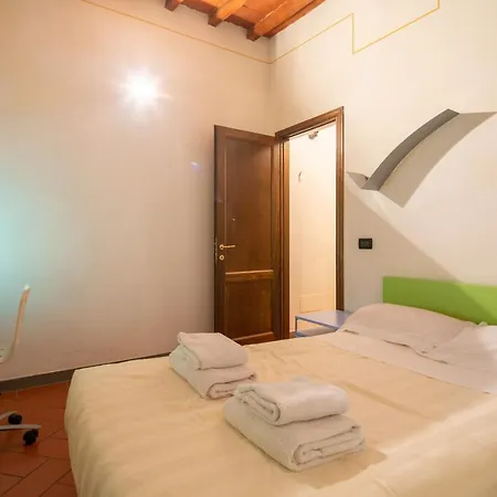 Santa Monaca Apartment *
