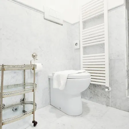 Apartment Tornaquinci Palace Florence