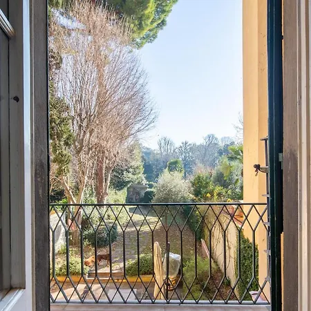 Apartment Capponi Palace Florence