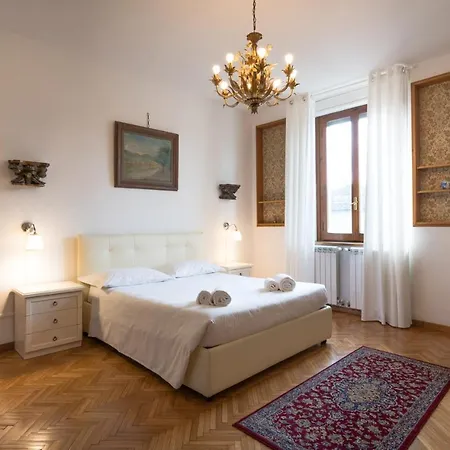 Aldobrandini Hotel *