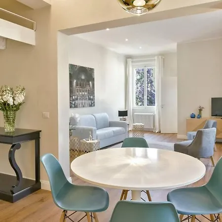 Santa Croce Terrace Deluxe Apartment Florence