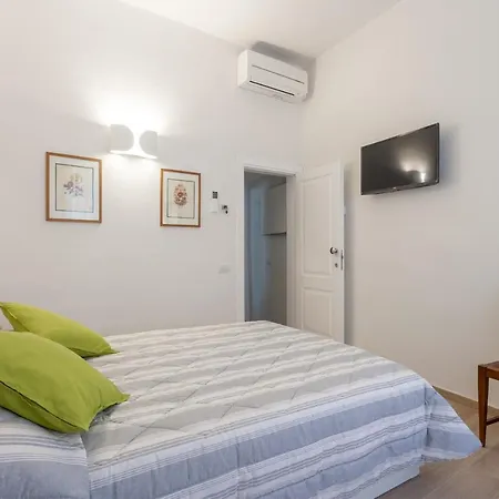 Via Delle Caldaie 1 Guest house