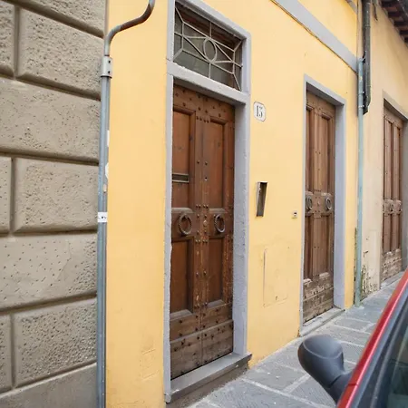 Sant'ambrogio Charming Flat
