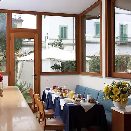 Hotel Bonifacio 3*