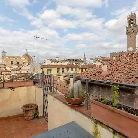 Penthouse Alexandra Tower Florence