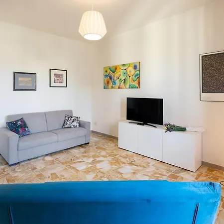 Roommo Artisti Apartment