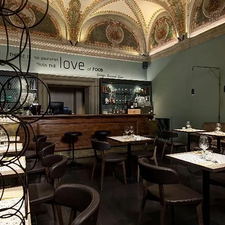Grand Cavour 4*