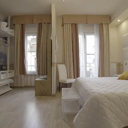 Jane Hotel 3*
