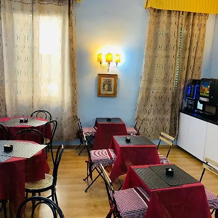 Piccolo Con Access Ztl !!! Nel Centro Storico Di !!! 2*