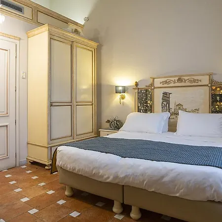 Donatello Hotel 3*