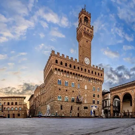 La Signoria Di 3*