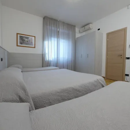 Careggi Hotel 3*