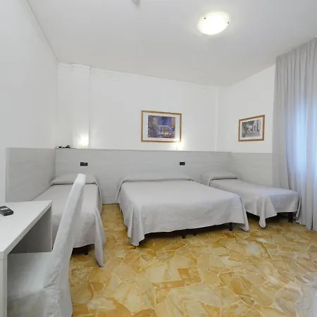 Careggi 3*