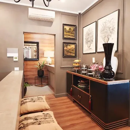 Boutique Hugo Firenze